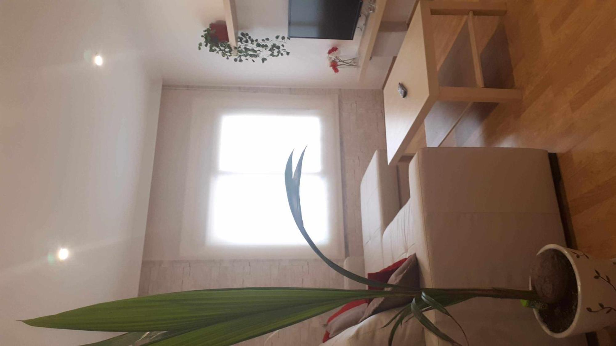 ビラデカンスLaura House The Style Airport Bcnアパートメント エクステリア 写真